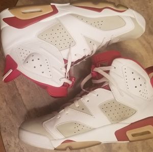 Air Jordan 6 Retro Maroon